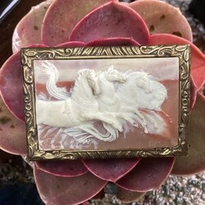 Vintage Incolay Studios USA 1976 Brass Stone Horse Belt Buckle